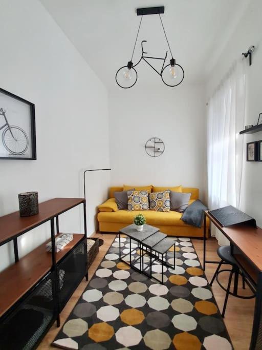 Andrea Apartman Miskolc Belvarosaban Esterno foto