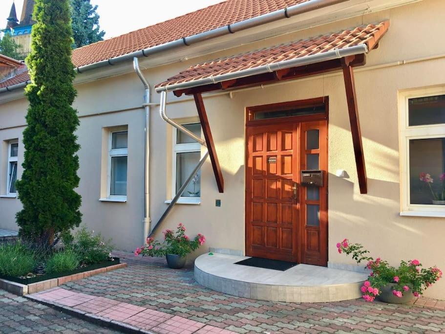 Andrea Apartman Miskolc Belvarosaban Esterno foto